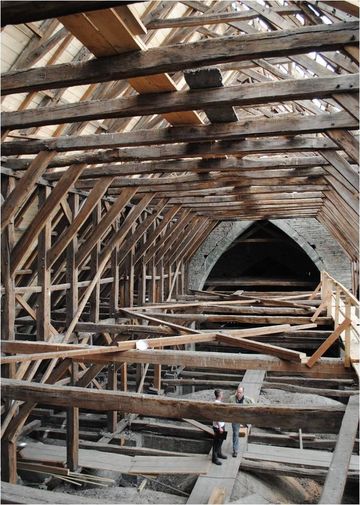 Blick ins Dachwerk der St. Paulikirche vor der Instandsetzung. Foto: LWL/Kretzschmar 
