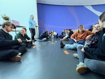 TheoConnect 2026 Gemeinsames Abschlussmahl mit Reflexion bei der 3. TheoConnect in Haus Villigst.