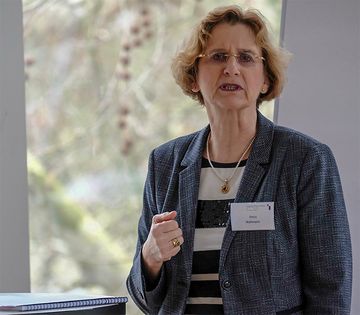 Gewinnung des Nachwuchses für kirchliche Berufe gehört für Oberkirchenrätin Petra Wallmann zu den drängendsten Aufgaben. Foto: EKvW Gewinnung des Nachwuchses für kirchliche Berufe gehört für Oberkirchenrätin Petra Wallmann zu den drängendsten Aufgaben. Foto: EKvW