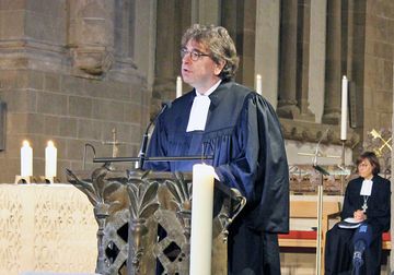 Seine erste Predigt als Superintendent des Evangelischen Kirchenkreises Minden hielt Michael Mertins im Mindener Dom. Foto: cam